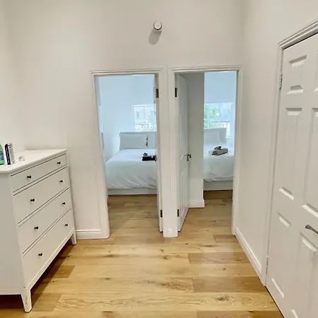 Modern And Spacious 2 Bed Lägenhet Dublin